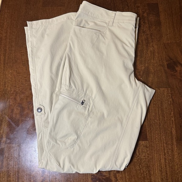Patagonia Women's 8 Quandary Pants 8 Tan Beige Convertible Zip Pocket DWR 40 UPF - Picture 1 of 16